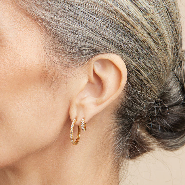 Essential Crystal Medium Hoops in Gold