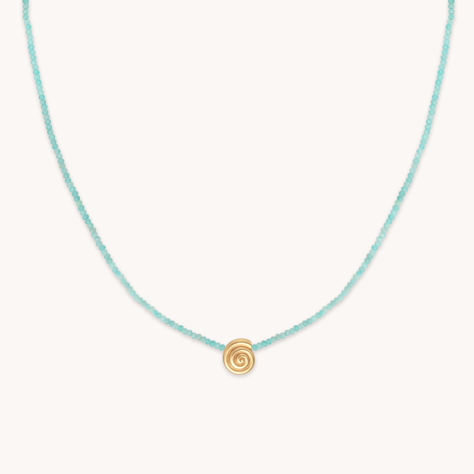 Amazonite Shell Pendant Necklace in Gold