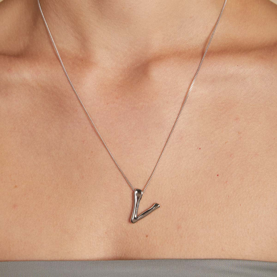 V Initial Bold Pendant Necklace in Silver