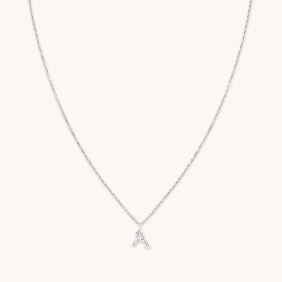 A Initial Bold Pendant Necklace in Silver