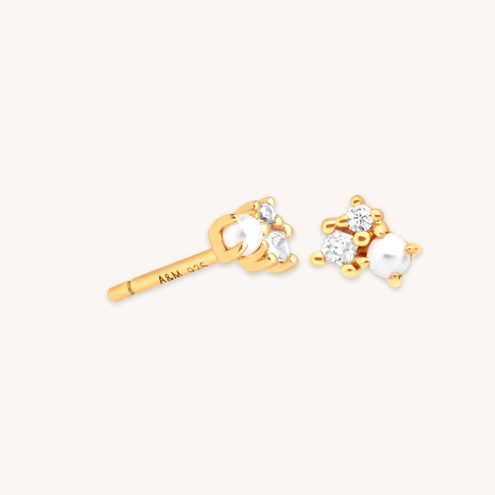 18k Gold Plated Jewellery - Pearl & Crystal Studs in Gold - Stud Earrings - Astrid &amp; Miyu