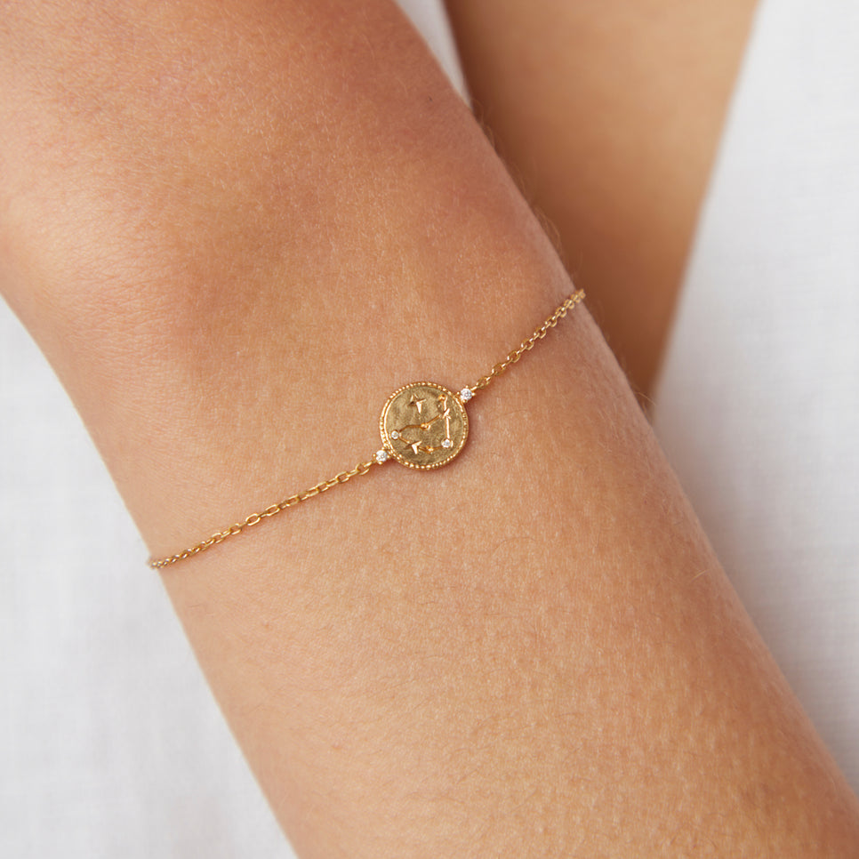 Capricorn Zodiac Bracelet in Gold