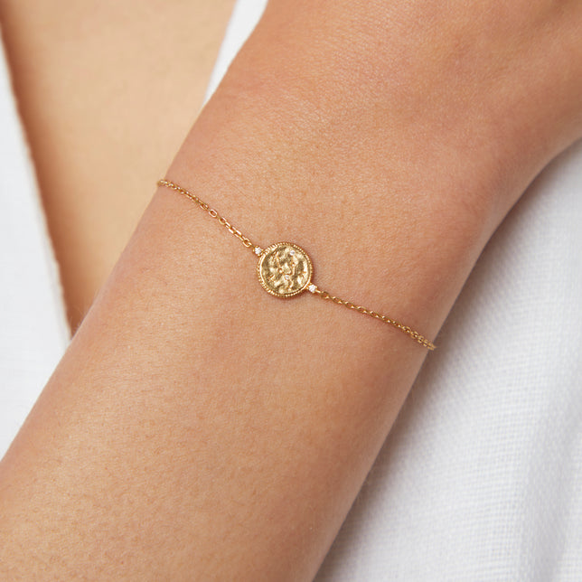 Taurus Zodiac Bracelet in Gold