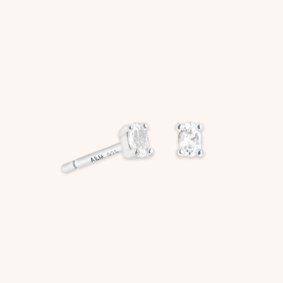 Earrings - Oval Crystal Stud Earrings in Silver - Stud Earrings - Astrid &amp; Miyu