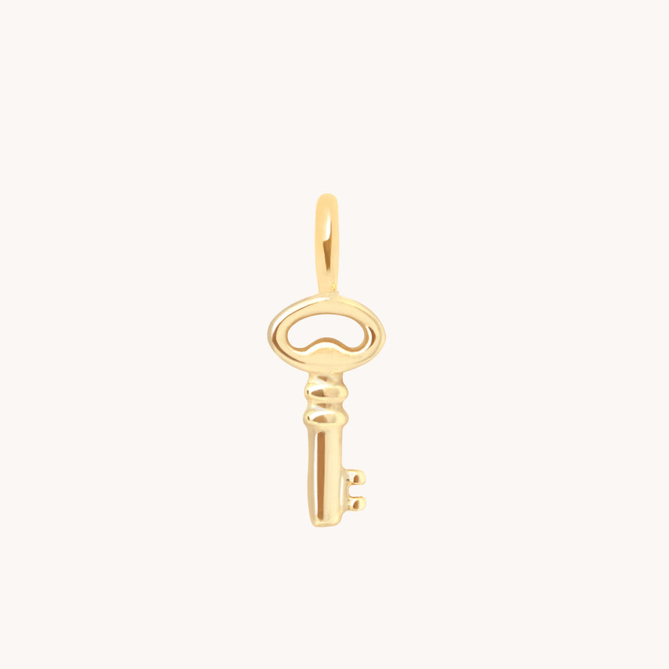 Key Charm 9k Gold