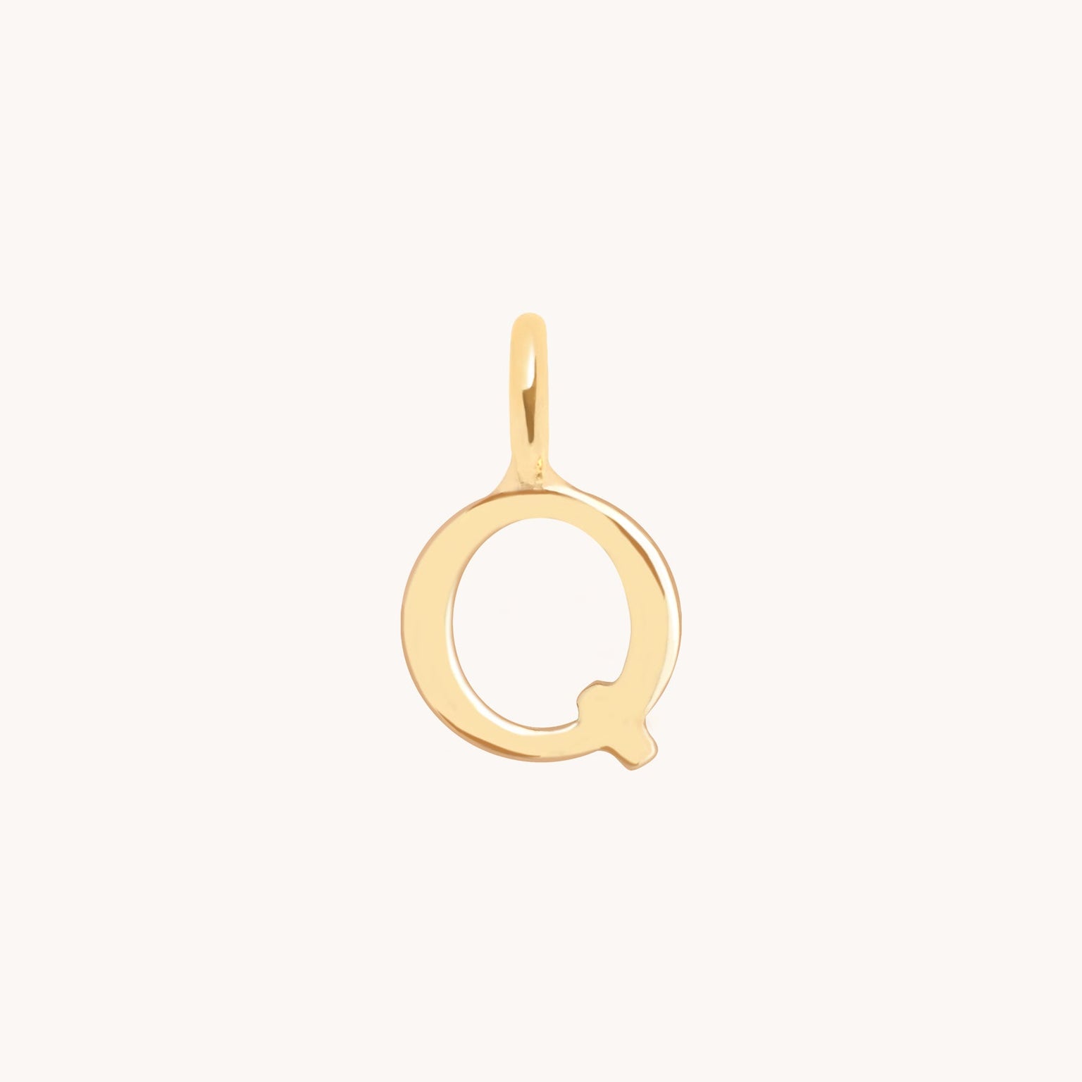 Q Initial Charm 9k Gold