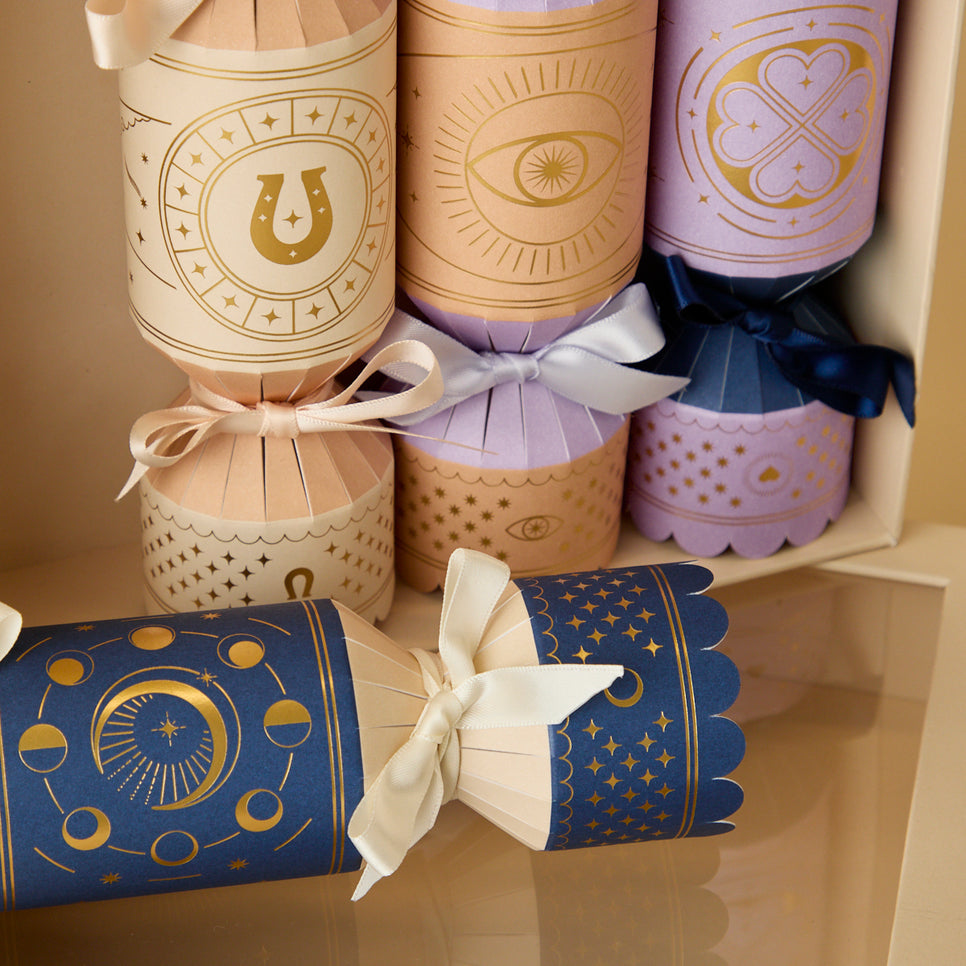 Complete Christmas Cracker Gift Set in Gold