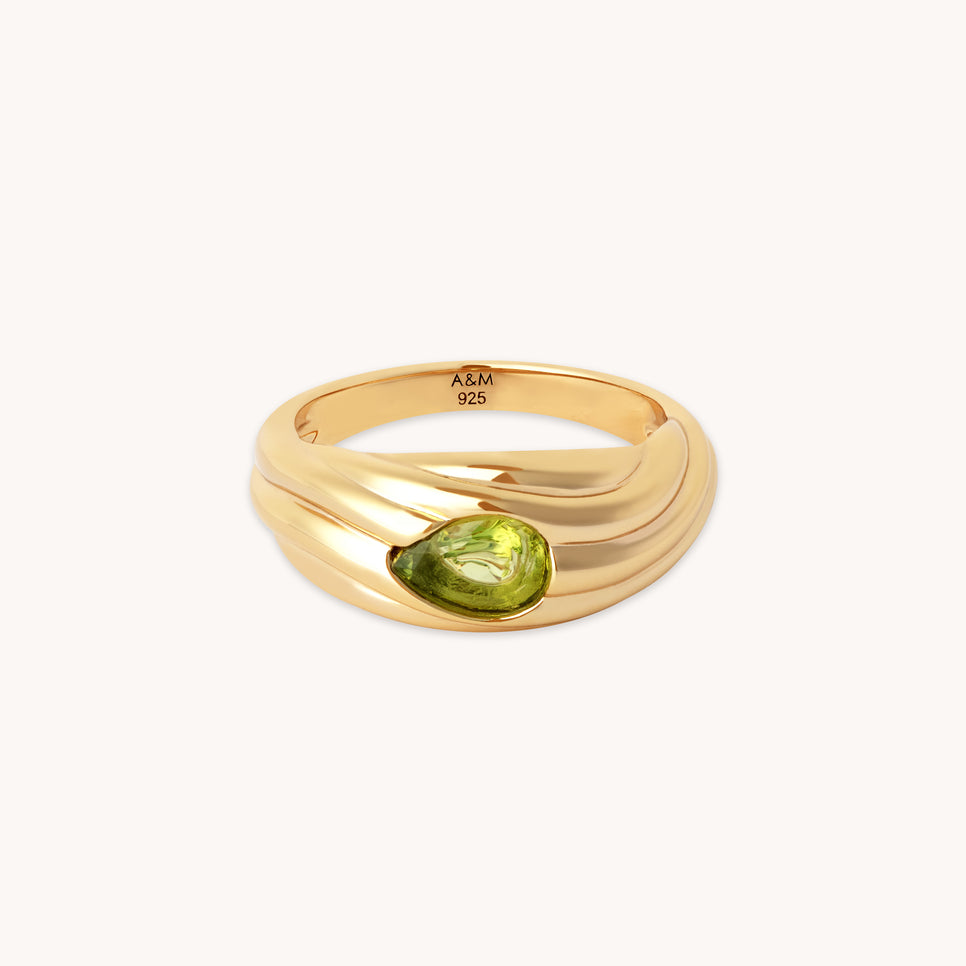 Olivine Wave Dome Ring in Gold