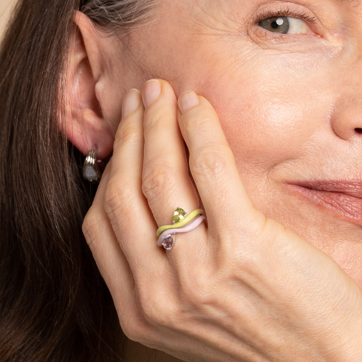 Olivine Enamel Wave Ring in Silver